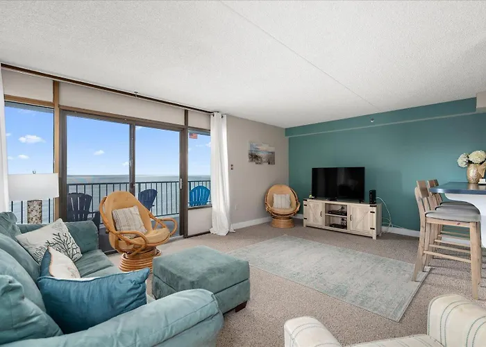 3 Bedroom Direct Ocean Front Capri With Indoor Pool Holiday home Ocean City